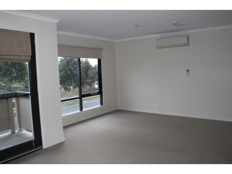 127 Flaxen Hills Road, Doreen VIC 3754