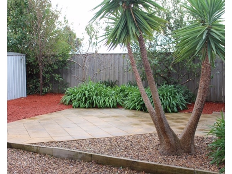 4 Tallis Grove, Doreen VIC 3754