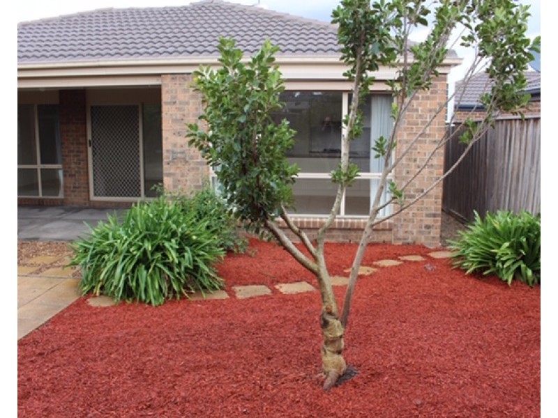 4 Tallis Grove, Doreen VIC 3754