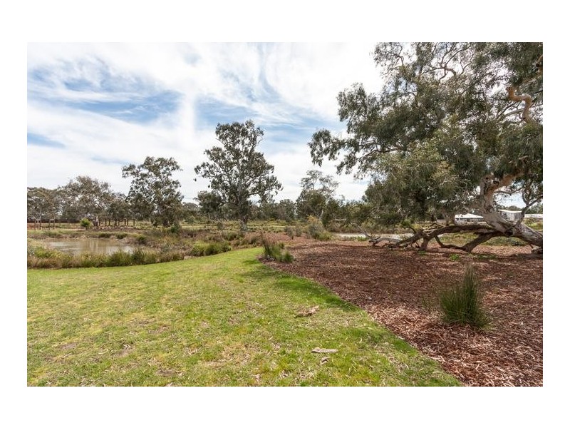 70 Mollison, Doreen VIC 3754