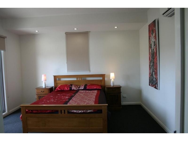 70 Mollison, Doreen VIC 3754