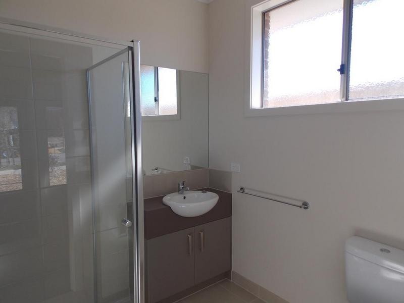 5 Furlong Drive, Doreen VIC 3754