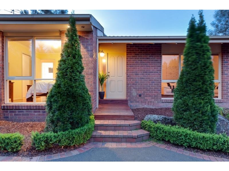 9 Lanvos, Diamond Creek VIC 3089
