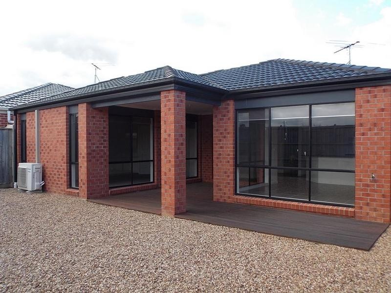 20 Gillow Grove, Doreen VIC 3754