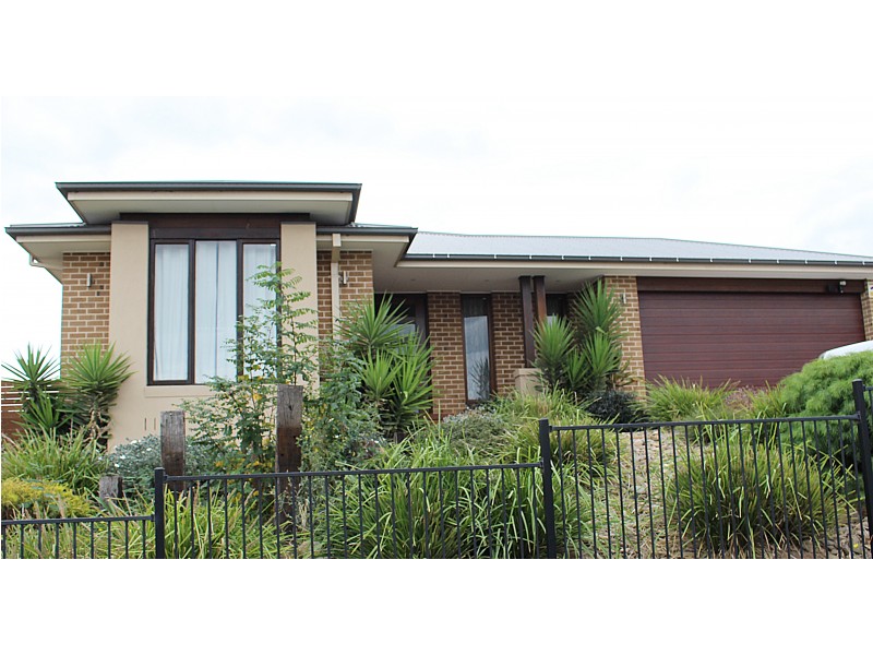 16 Wellington Street, Mernda VIC 3754