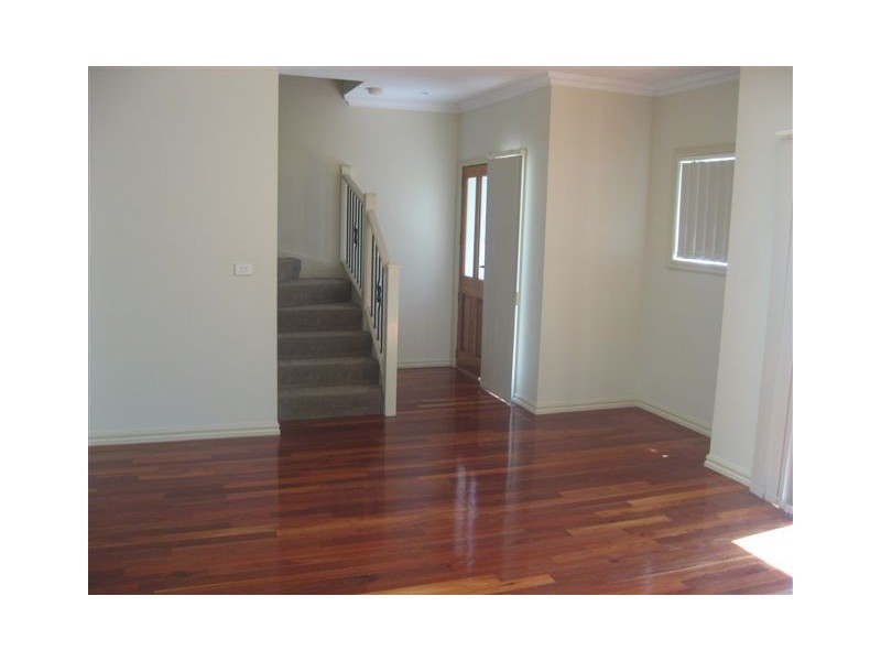 4/192-196 Sherbourne Road, Montmorency VIC 3094