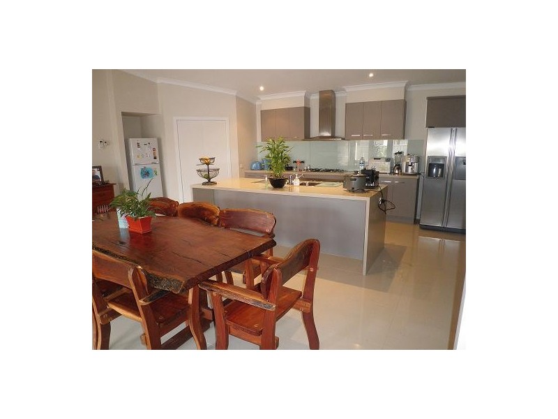 3 Damani Place, Doreen VIC 3754