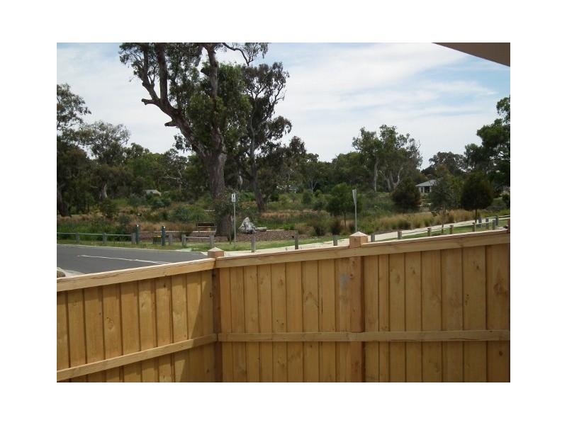 609 Westlander Way, Doreen VIC 3754