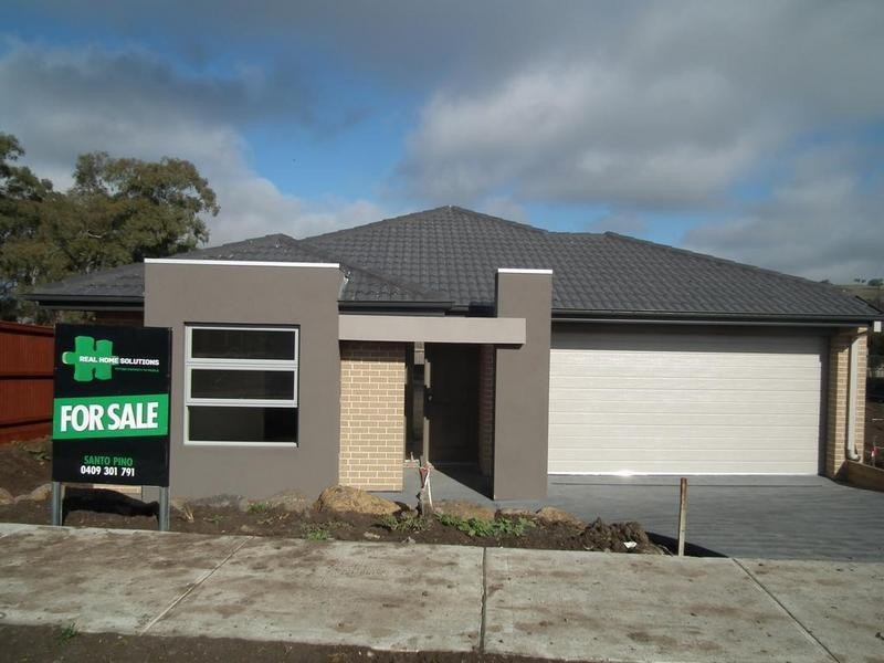 17 Pietas Way, Doreen VIC 3754