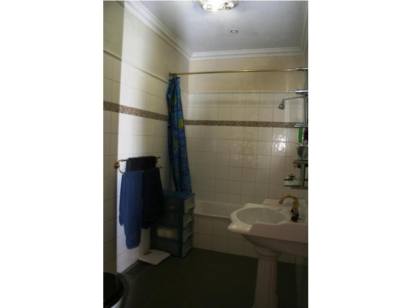 10 Helwig Ave, Montmorency VIC 3094