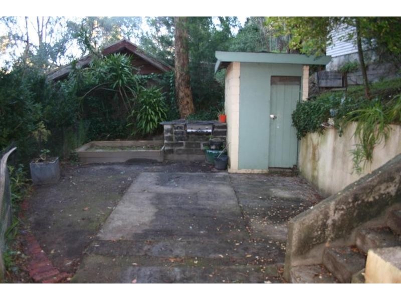 17 Valley Road, Wattle Glen VIC 3096