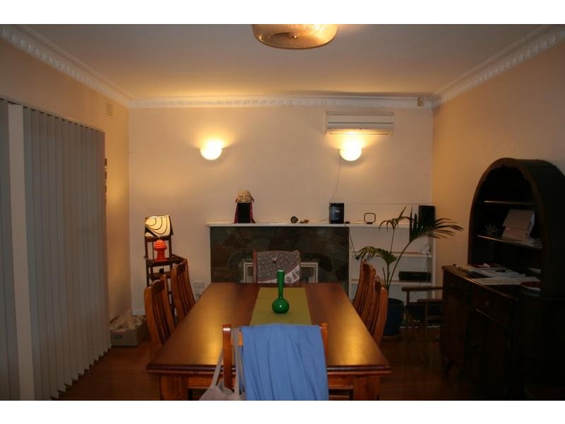 10 Hiltop Ave, Macleod VIC 3085