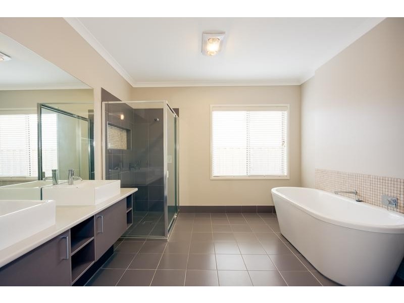 9 Kilkenny Rise, Doreen VIC 3754