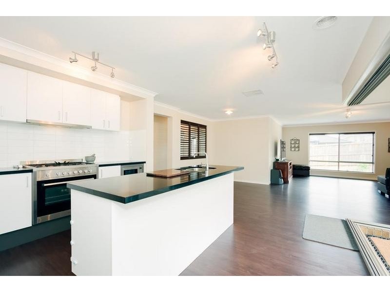 9 Kilkenny Rise, Doreen VIC 3754