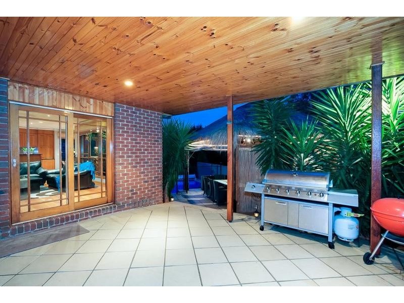 4 Liberty Court, St Helena VIC 3088