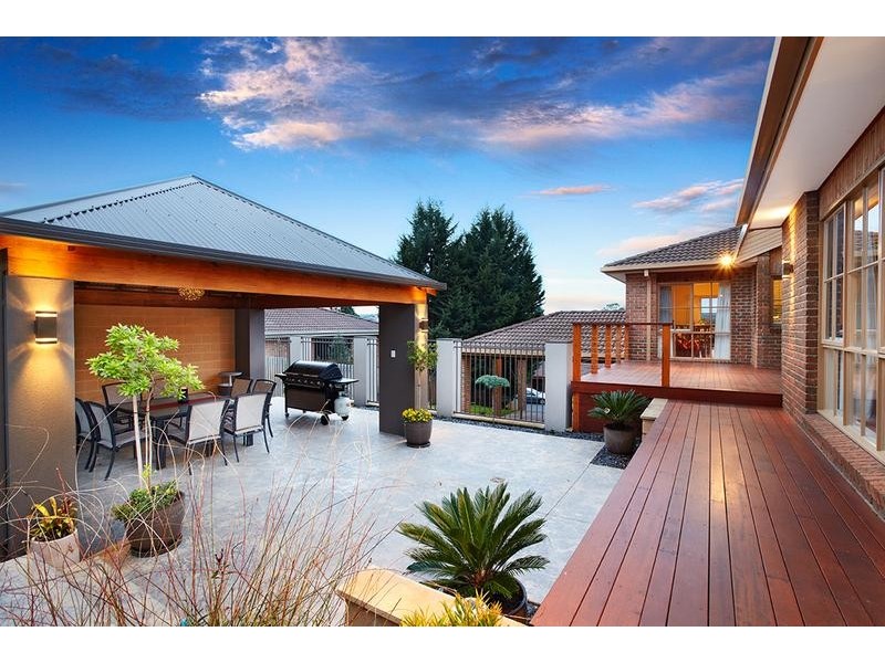 27 Nillumbik Square, Diamond Creek VIC 3089