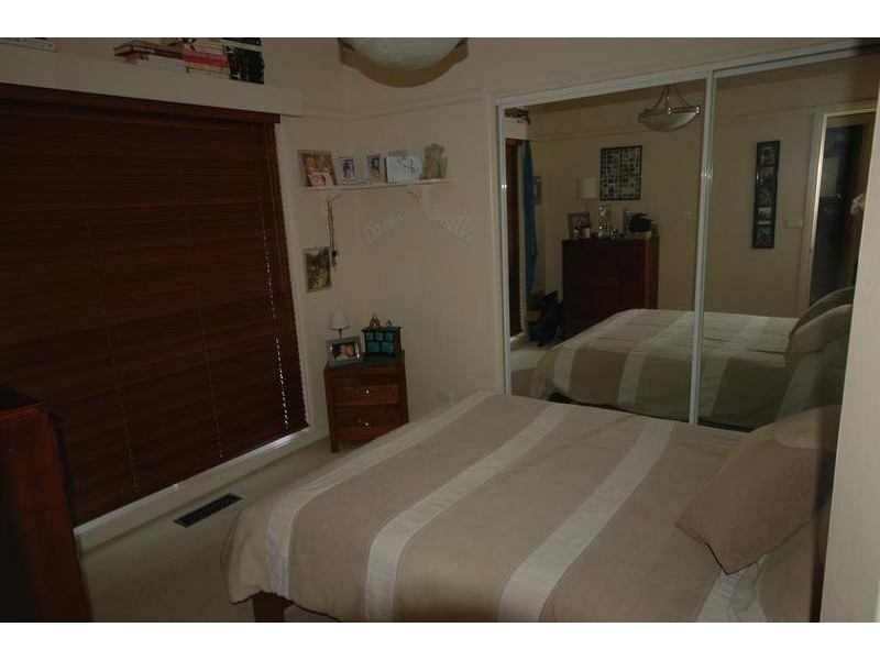 27 Nillumbik Square, Diamond Creek VIC 3089