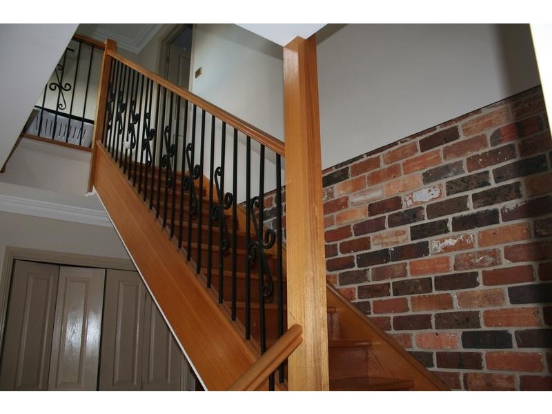 2/37 Airlie Rd, Montmorency VIC 3094