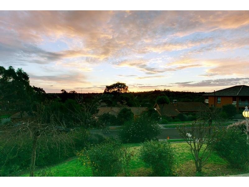 9 Weemala Crt, Greensborough VIC 3088