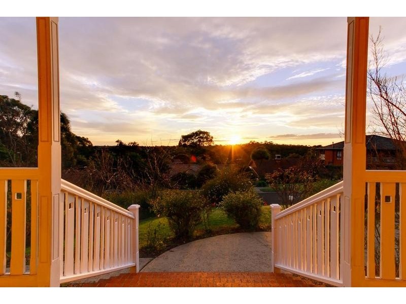 9 Weemala Crt, Greensborough VIC 3088