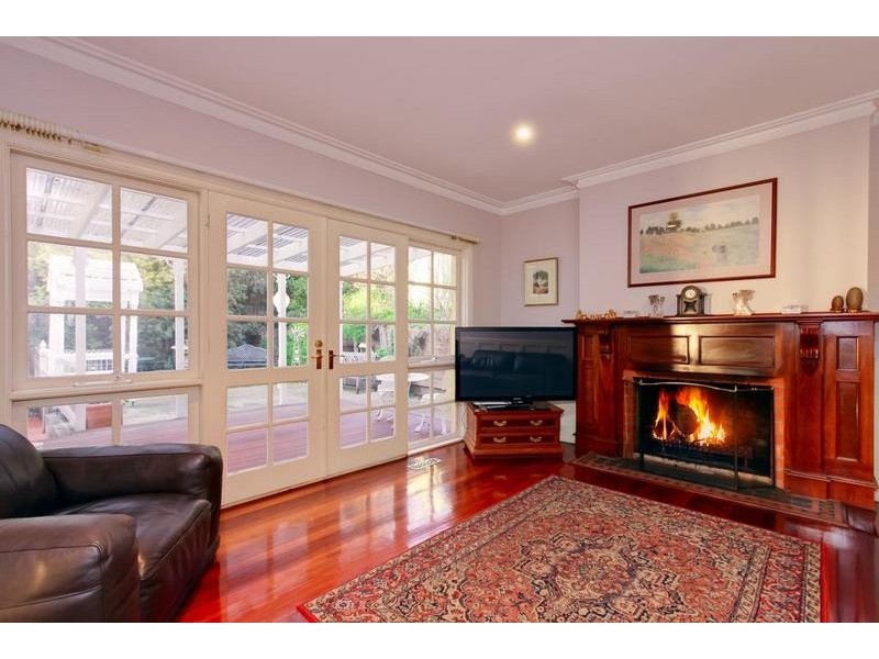 9 Weemala Crt, Greensborough VIC 3088