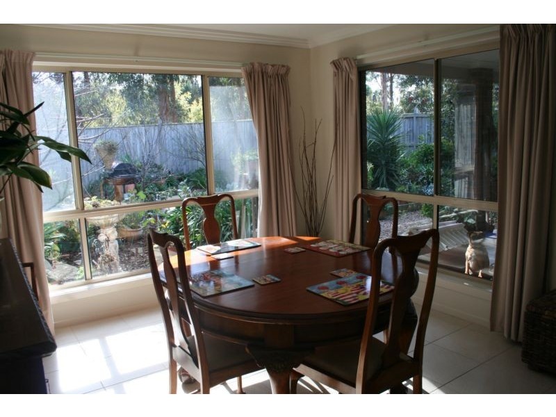 4 Tallis Grove, Doreen VIC 3754