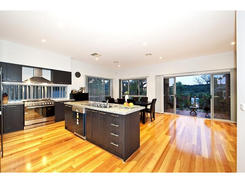 16 Arrunga Close, Diamond Creek VIC 3089