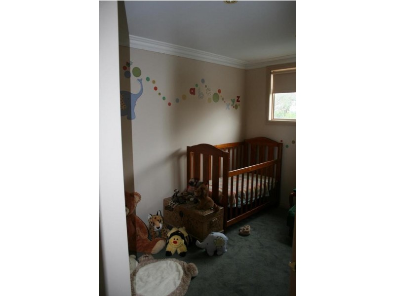 1/37 Airlie Rd, Montmorency VIC 3094