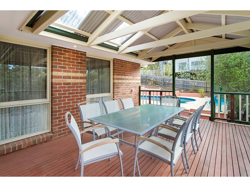 14 Jessamber Crt, Diamond Creek VIC 3089