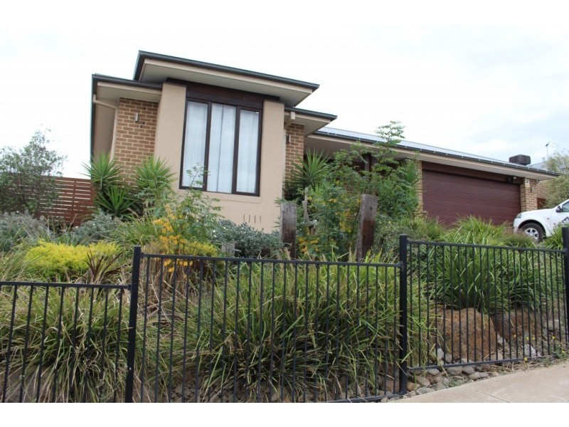 16 Wellington Street, Mernda VIC 3754