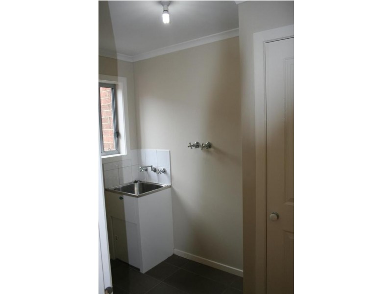 24 Tallis Grove, Doreen VIC 3754