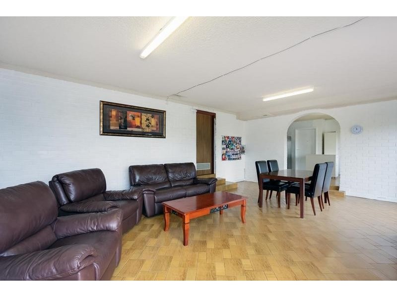 6 Friend Court, Mill Park VIC 3082