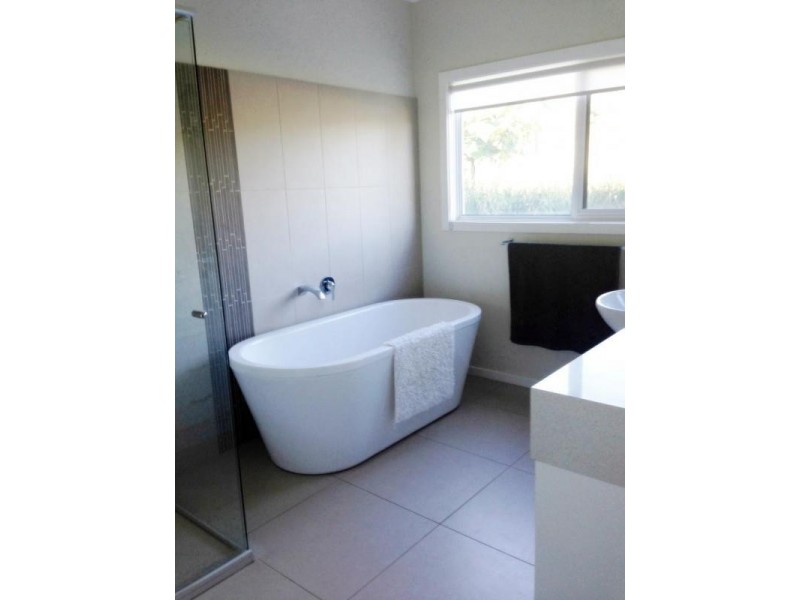 165 East West Road, Warragul VIC 3820