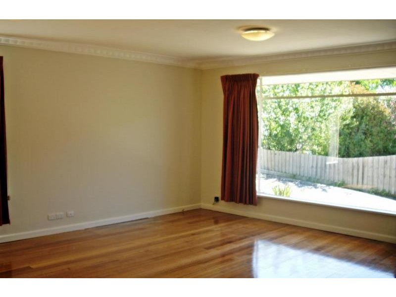 98 Watsonia Street, Watsonia VIC 3087