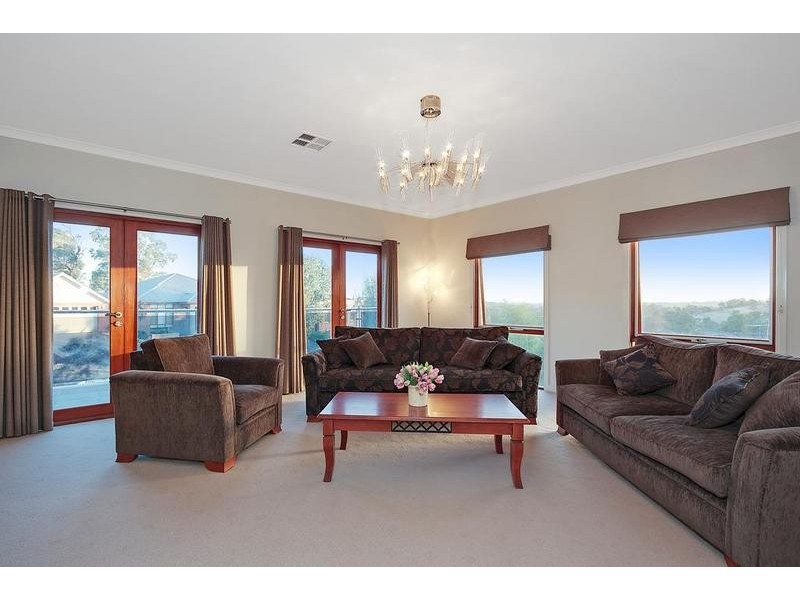 45 Brownlow Drive, Diamond Creek VIC 3089