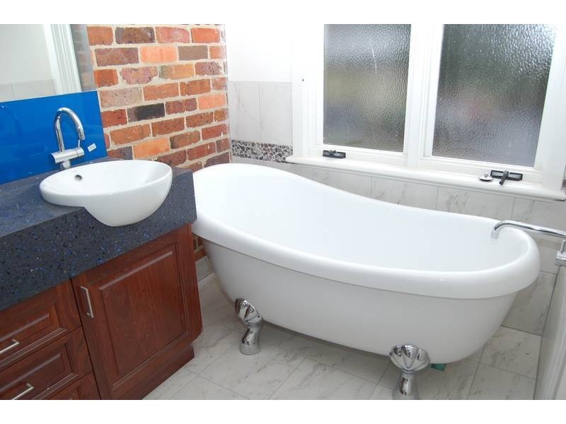 98 Main Hurstbridge Road, Diamond Creek VIC 3089