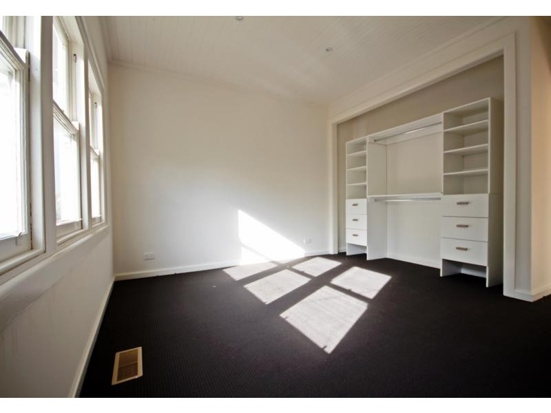 4 Myrtle Avenue, Heathmont VIC 3135