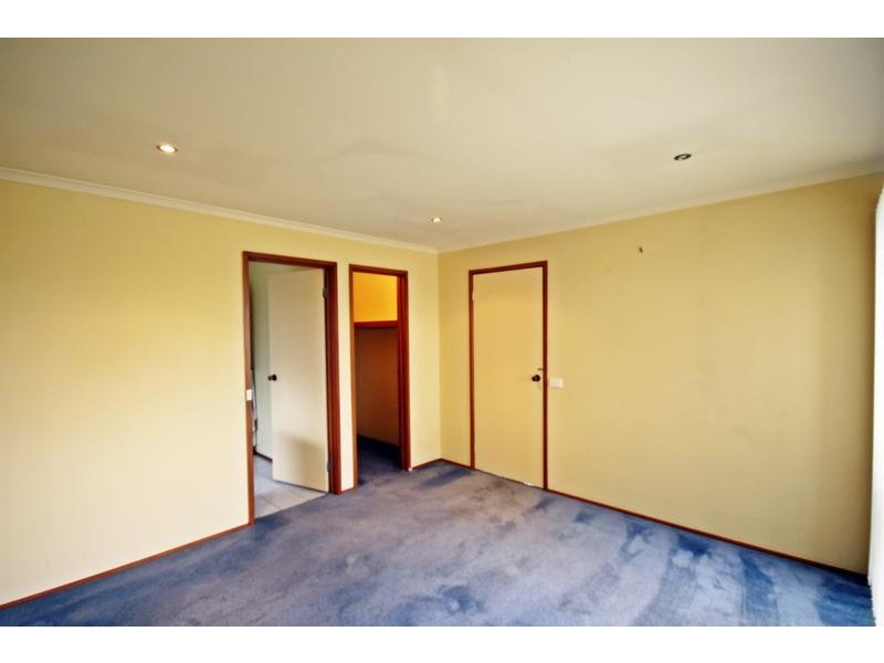 3 Bamboo Court, Mill Park VIC 3082