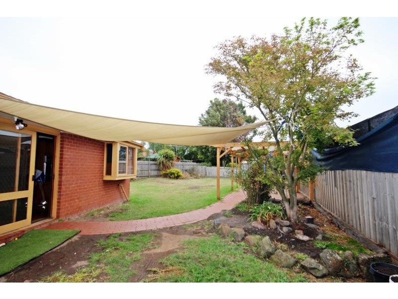 3 Bamboo Court, Mill Park VIC 3082