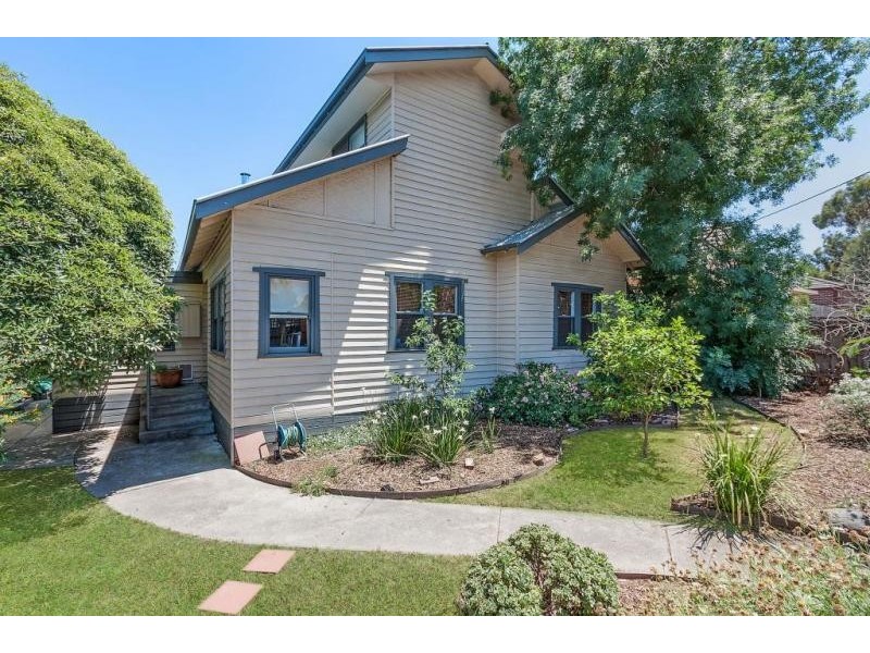 197 Henry Street, Greensborough VIC 3088