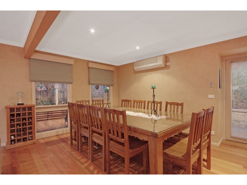 15 Koonawarra Way, Diamond Creek VIC 3089