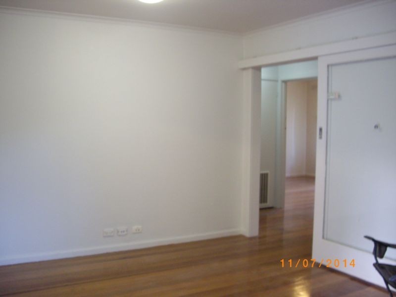 9 Cecil Street, Eltham VIC 3095
