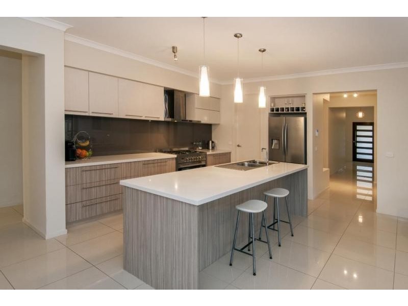 18 Barrett Place, Doreen VIC 3754