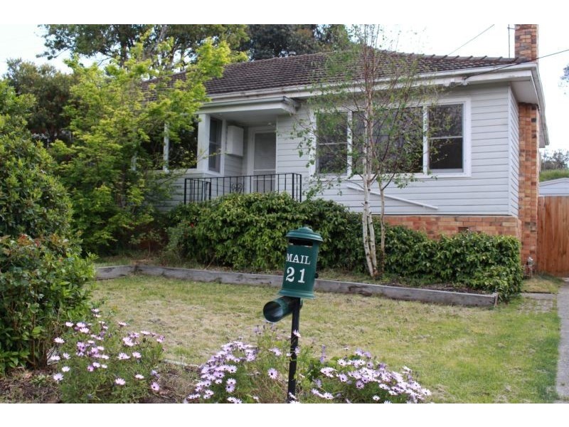 21 Manton Street, Heidelberg VIC 3084