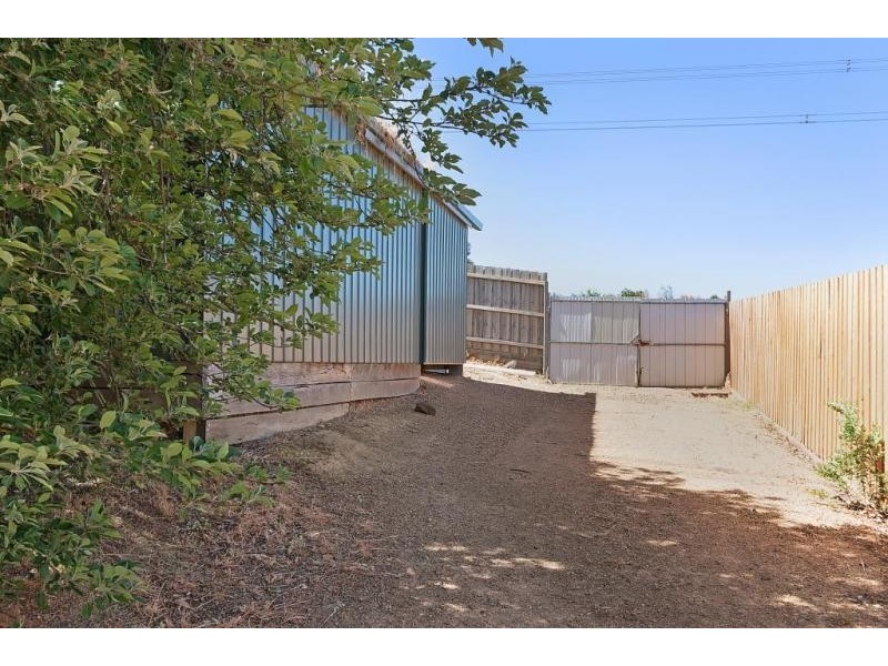 18 Oronsay Cres, Diamond Creek VIC 3089