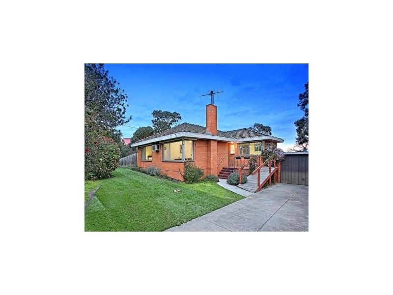 79 Mountain View Road, Montmorency VIC 3094