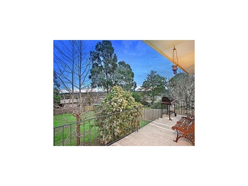 79 Mountain View Road, Montmorency VIC 3094