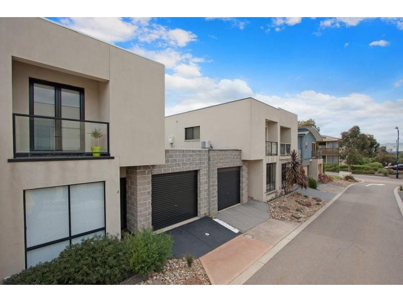 4 Ruby Lane, Greensborough VIC 3088