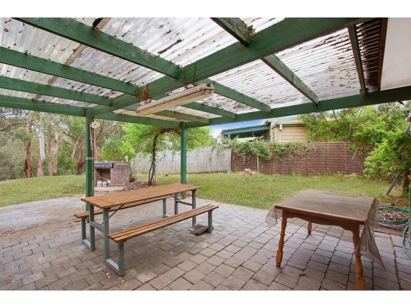 26 Wattletree Road, Hurstbridge VIC 3099