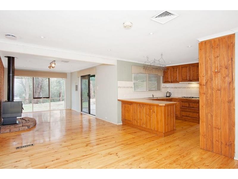 26 Wattletree Road, Hurstbridge VIC 3099